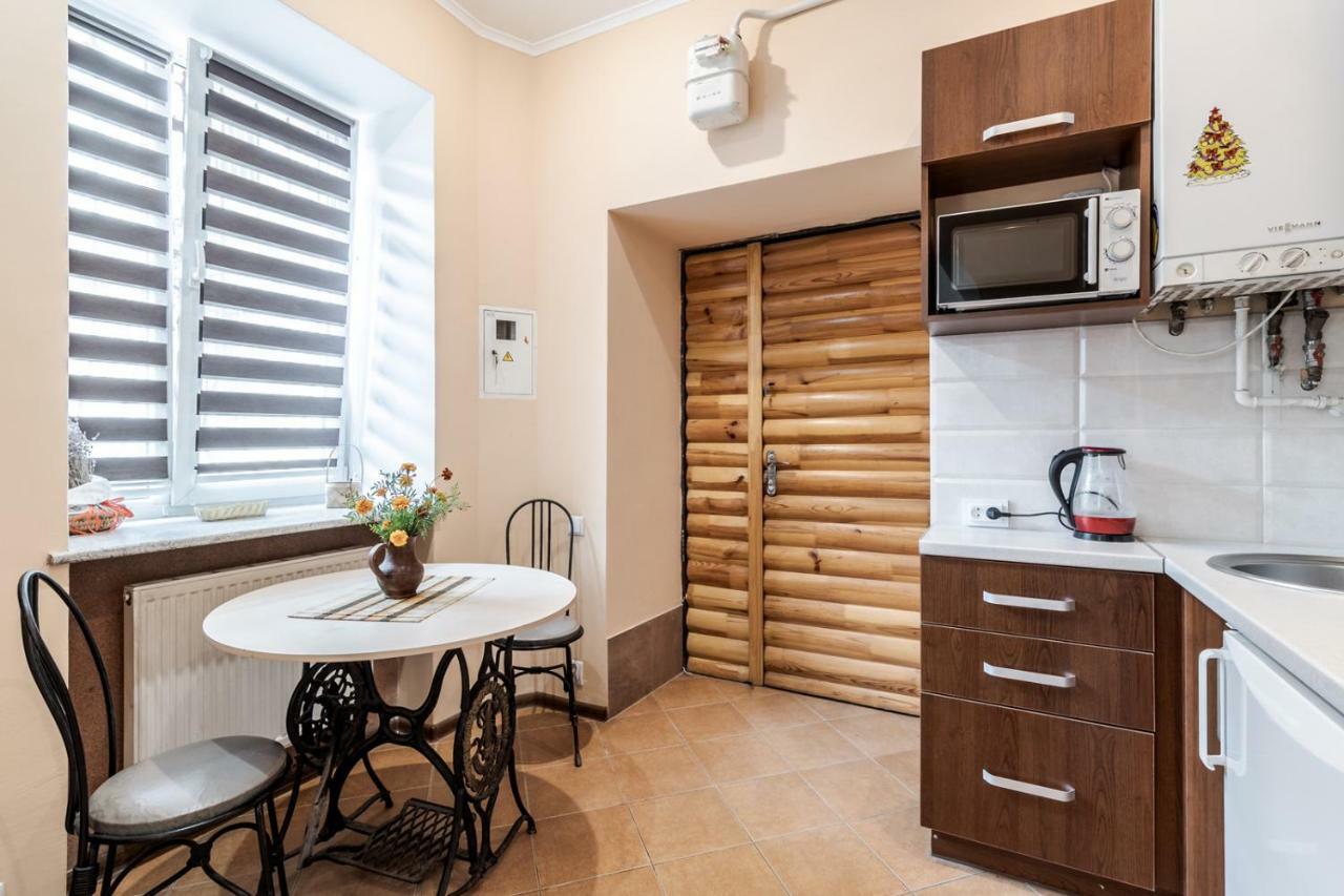 Comfortable Apartment On Franko Львів Екстер'єр фото
